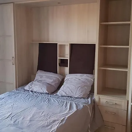 Apartment T3 Ideally Placed 80m² Of Terraces *