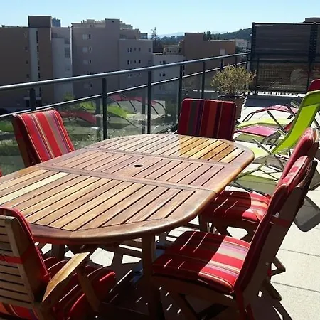 T3 Ideally Placed 80m² Of Terraces Apartment Le Lavandou