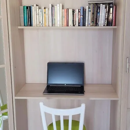 T3 Ideally Placed 80m² Of Terraces Lejlighed *